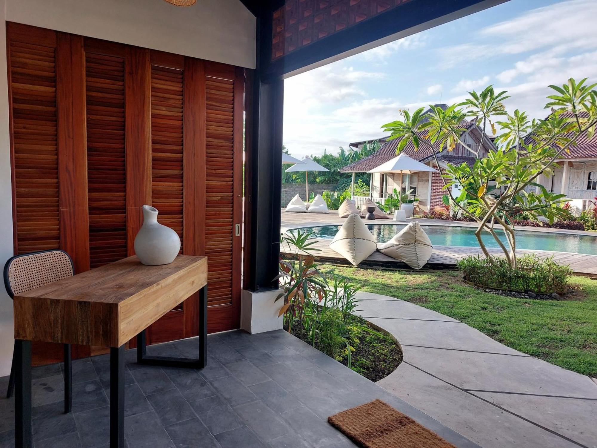 Spaces Bali Unique Boutique Hotel Munggu Chambre photo