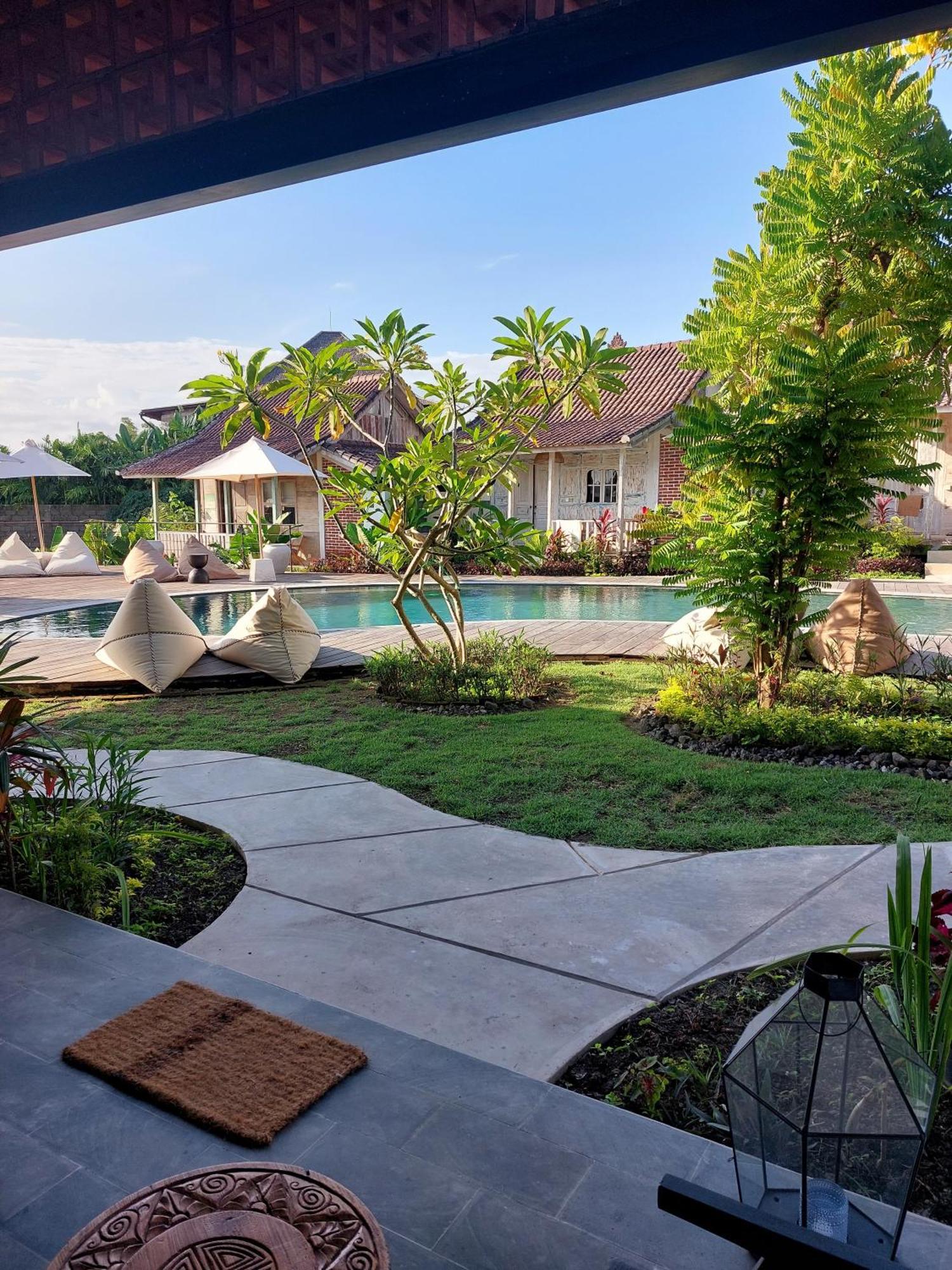 Spaces Bali Unique Boutique Hotel Munggu Chambre photo